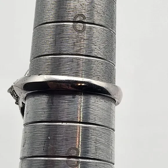 Meda Sterling Silver Halo Marquise CZ Ring (7)